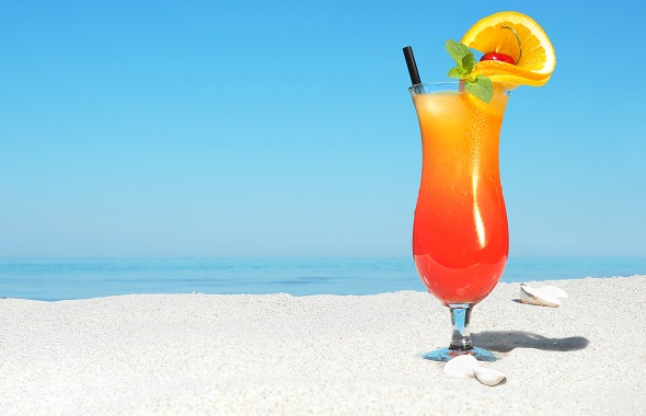 Koktejl Sex on the beach namíchaný podle receptu vás přenese na slunné pláže