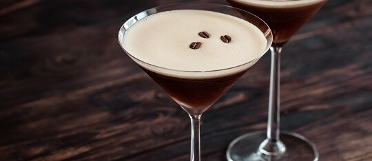 Espresso martini namíchané podle receptu