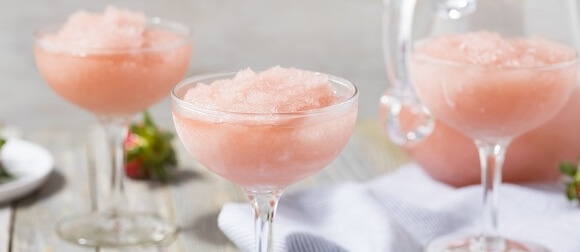 Frosé s jahodami