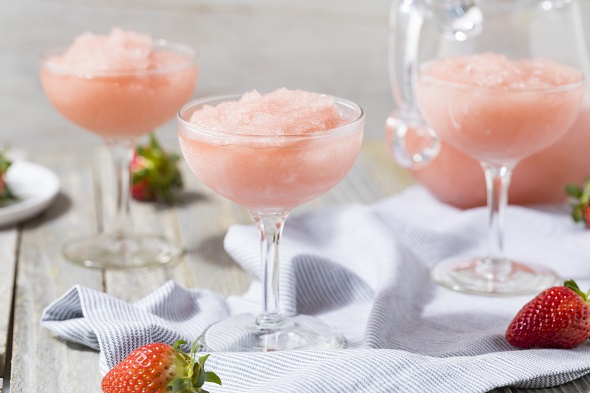 Frosé s jahodami