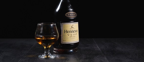 Koňak Hennessy VSOP Privilege - Zdroj Y.Gq_photo, Shutterstock