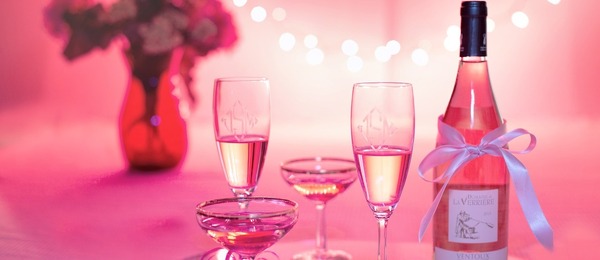 Valentýn - připijte si společně na lásku